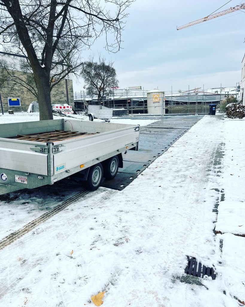 Mobile Baustraße / Mobile Fahrstraße / Wiesenschutz / Sandkipper / Schotterweg