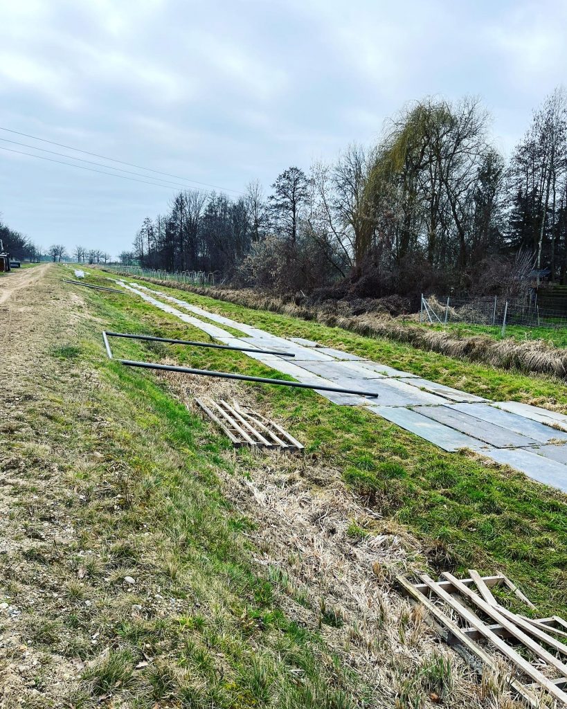 Deichbau / Lagerfläche